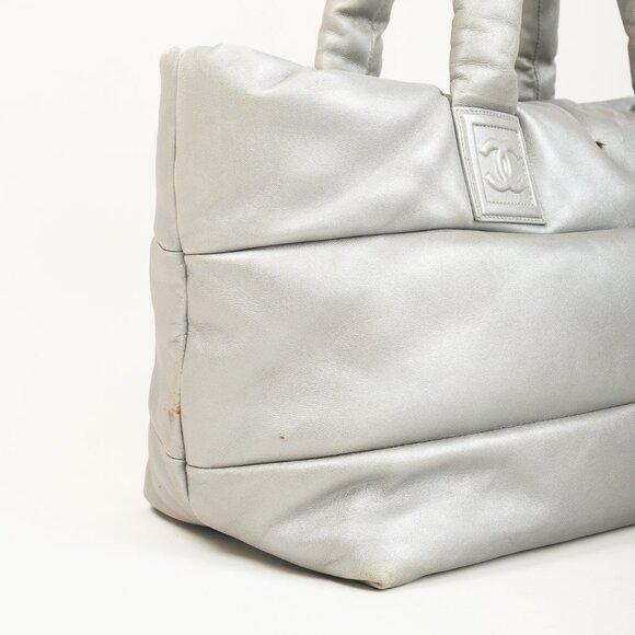 Chanel Silver & Navy Reversible Coco Cocoon Puffer Leather Large Tote Bag - Picture 9 of 12